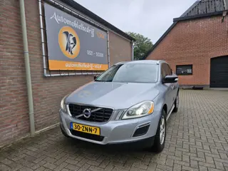 Volvo XC60 2.4 D5 AWD Summum (bj 2013, automaat)