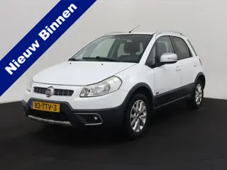 Fiat Sedici 1.6-16V Experience 4x4 | Clima | LMV | Trekhaak |  04-2012 142.380 KM