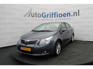 Toyota Avensis 1.8 VVTi Business nette sedan met trekhaak
