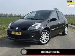 Renault Clio 1.2 TCE Rip Curl I Airco I All season banden I Trekhaak
