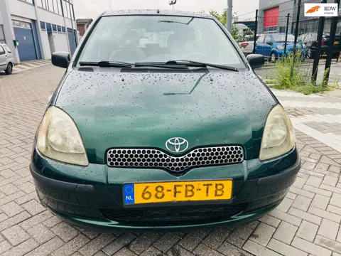 Toyota Yaris 1.3-16V VVT-i Sol Automaat