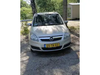 Opel Zafira 1.6 Enjoy 77KW/105PK (bj 12-2006) 7-PERSOONS