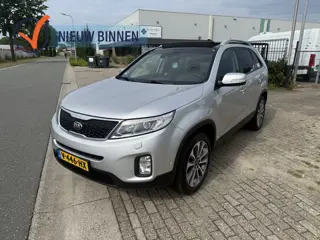 Kia SORENTO*MARGE*GRIJSKENTEKEN*OPENDAK KEYLESS (bj 2015)