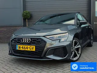Audi A3 Sportback 45 TFSI e S edition Competition | Pano | ACC | Stoelverwarming
