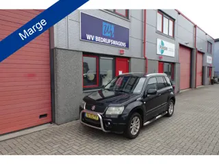 Suzuki Grand Vitara 2.0-16V Limited leer lmv sidebars