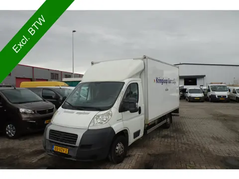 Fiat Ducato 33 2.3 MultiJet LH1 bakwagen met laadklep 3 zits airco