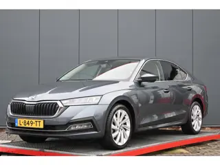 Škoda Octavia 1.0 TSI Business Edition trekhaak (bj 2021)
