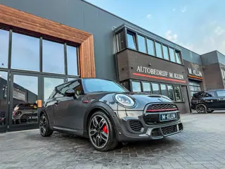 MINI 3-Deurs 2.0 John Cooper Works F1 aut 231pk/Jcw pro uitlaat/Camera/Head up/Hk/Uniek