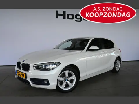 BMW 1-serie 116i Sport Cima Navigatie Pdc Cruise Control LED Stoelverwarming Inruil Mogelijk!