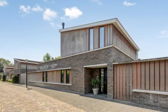 Te koop in Rijen - Architect Aartsplein 4