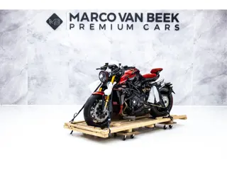 MV Agusta Rush 243/300 NIEUW IN KRAT 998 CC 208 PK Racing Kit