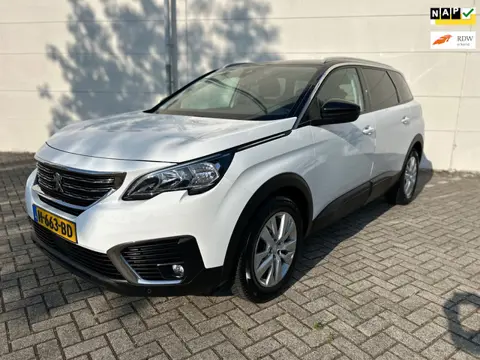Peugeot 5008 1.2 PureTech Blue Lease Executive Avantage Automaat Camera 7 Persoons NL-Auto Apk 02-20