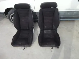 Front seats for Alfa Romeo Montreal