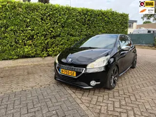 Peugeot 208 1.6 THP XY