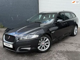 Jaguar XF Sportbrake 2.2D R-DESIGN/MEMORY/STUUR-STOELVERWARMING/ALCANATARAHEMEL