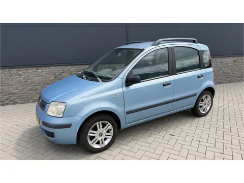 Fiat Panda 1.2 SportSound Airco / PDC / Sport velgen