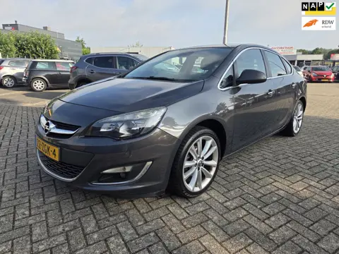 Opel Astra 1.4 Turbo Cosmo/TREKHAK/VAVIGATIE