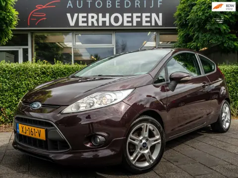 Ford Fiesta 1.6 Sport | ST-LINE | LEDEREN BEKLEDING | CLIMATE CONTROL | XENON | MULTI STUUR | AUX | 