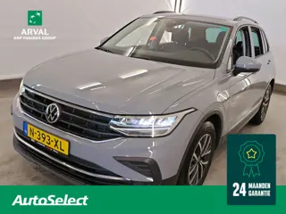 Volkswagen Tiguan 1.5 TSI 131pk Life | Executive | Trekhaak | Camera | Digital Cockpit | Spiegelpakk