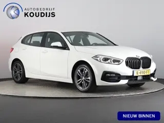 BMW 1-serie 118i Executive Edition (NL-Auto / Afn. trekhaak / Digitaal dashboard / Carplay / Cruise)