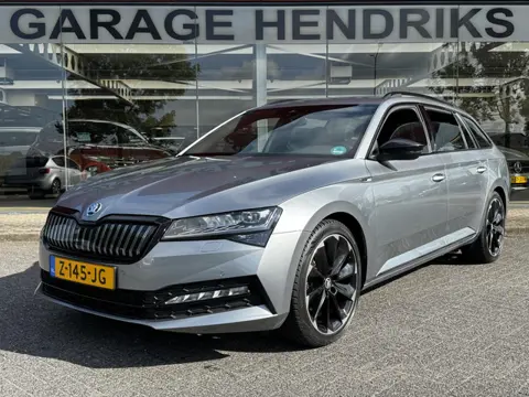 Skoda Superb Combi 1.4 TSI iV PHEV Sportline Business | SOH: 91,6% | Matrix Led | All season | Camer