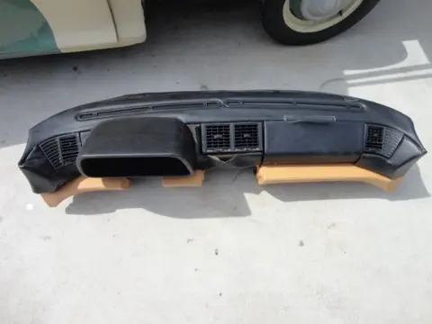 Complete dashboard for Ferrari 348