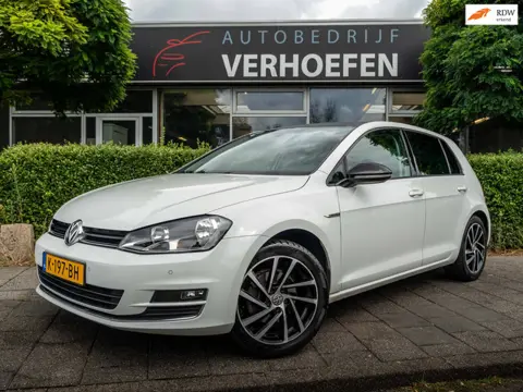 Volkswagen Golf 1.4 TSI ACT Business Edition R Connected | APPLE CARPLAY | STOELVERWARMING | CRUISE 