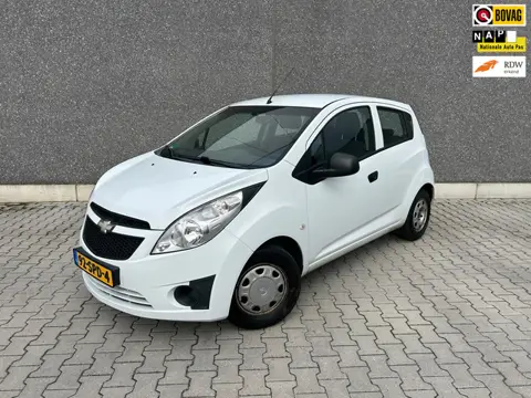 Chevrolet Spark 1.0 16V LS Bi-Fuel | LPG G3 | NW BANDEN | AIRCO: IJSKOUD | AUX/USB | ELEK RAMEN | IS