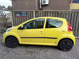 Peugeot 107 1.0-12V XS