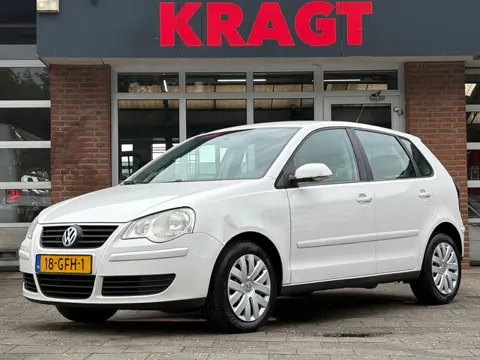 Volkswagen Polo Comfortline 1.4-16V 80 pk 5drs - airco - APK 02-2027 -