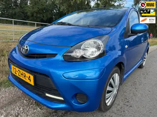 Toyota Aygo 1.0 VVT-i Aspiration top onderhouden met airco