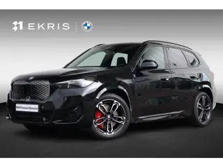 BMW iX1 eDrive20 67 kWh M Sport Edition | Sport Pakket Pro | Panorama Dak | Stuur & Stoelverwarming 