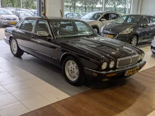 Jaguar Sovereign Automaat OPKNAPPER 3.2 Airco, Cruise Control, Stuurbekrachtiging