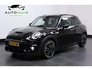 Mini 5-Deurs 2.0 Cooper S Knightsbridge Edition Jcw package Panoramadak Vol opties