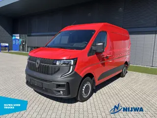 Renault Master 130 L2H2 Carplay + Betimmering (bj 2024)