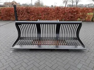 Puinbak 240 t.b.v. Manitou