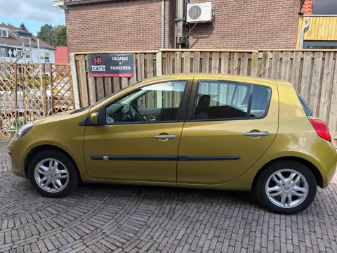 Renault Clio 1.4-16V Team Spirit