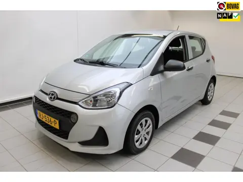 Hyundai I10 1.0i i-Motion - Airco en NAP