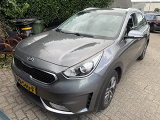 Kia Niro 1.6 GDi Hybrid First Edition (bj 2017, automaat)