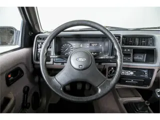 Foto 20 van Ford Sierra 2.3 CL 1987 (bj 1987)