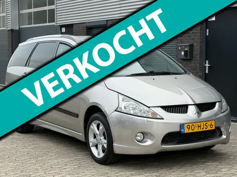 Mitsubishi Grandis 2.4-16V InSport AIRCO CRUISE PDC 7PERSOONS automaat