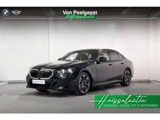 BMW 5 Serie Sedan 530e | M Sportpakket Pro | Innovation Pack | Travel Pack | Comfort Pack | Huissele