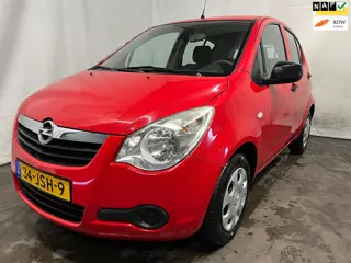 Opel Agila 1.0 Essentia - Achterschade - Schade
