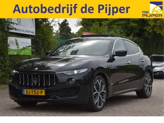 Maserati Levante 3.0 V6 AWD GranSport 350 pk Driver Ass.Pack 2 | NL-Auto | Pano | Keyless | 360 gr.c