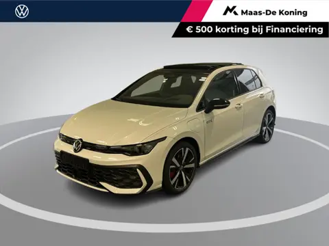 Volkswagen Golf 1.5 272pk DSG eHybrid GTE · Panoramadak · Camera · Head-Up Display · Matrix LED · Do