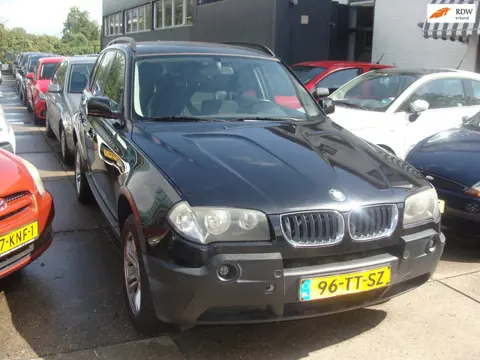 BMW X3 2.0i Business Line 4x4 airco elek pak nap apk