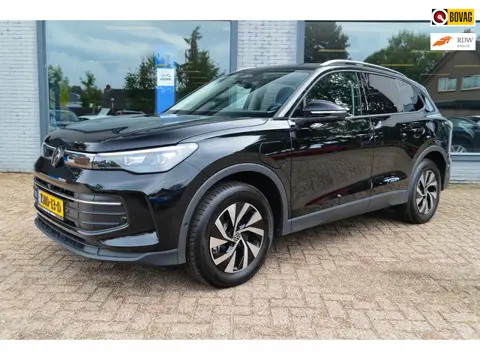 Volkswagen TIGUAN NIEUW 1.5 eHybrid Life Edition SUPERDEAL! STOEL/STUUR VEWRW> 360 CAMERA