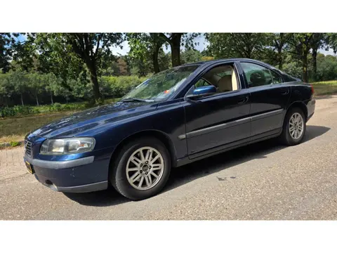 Volvo S60 2.4 - NL Auto - 2e Eigenaar - KOPPELING SLIPT -