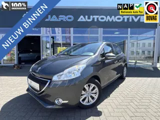 Peugeot 208 1.2 VTi Envy | Cruise Control | PDC achter | Navigatie | NAP | Keurige en goed onderhoud