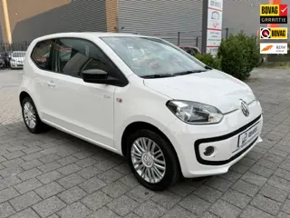 Volkswagen Up! 1.0 move up! BlueMotion|Stoelverw|Display|Airco|Nieuwe APK